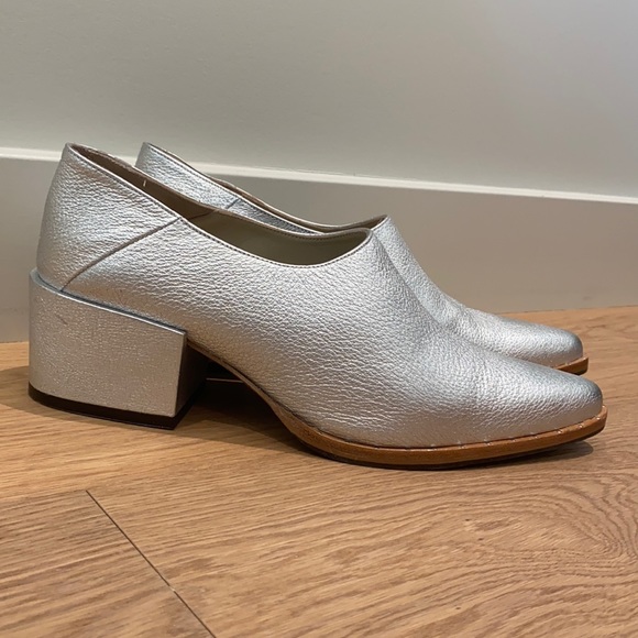 Freda Salvador Block Heel Booties In Silver Size 9 - Picture 2 of 4